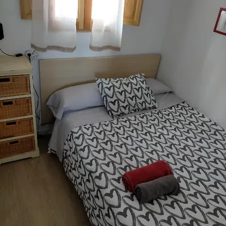 Saudade, Casa Entre Encinas
