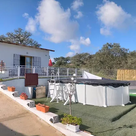 Saudade, Casa Entre Encinas * El Castillo de las Guardas